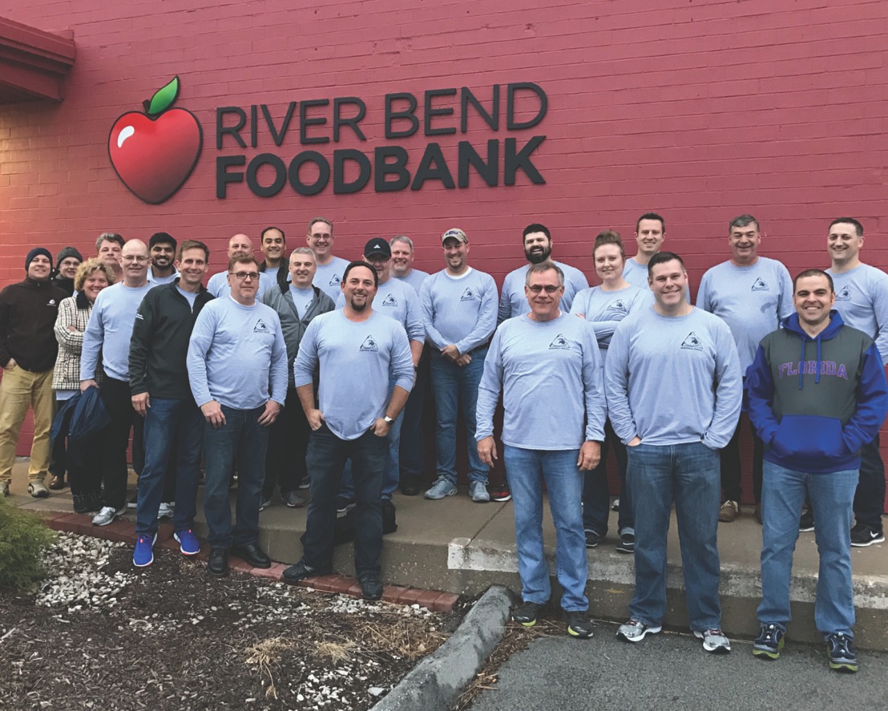 Inpro/Seal service project at River Bend Foodbank, 2017